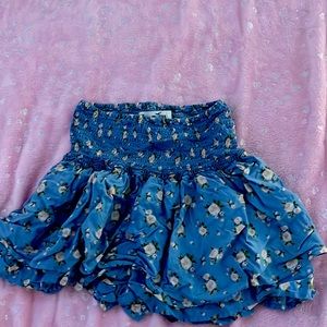 hollister mini skirt